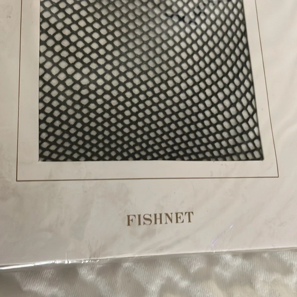 VNTG Galleria by Pailing Co Fishnet Fashion Pantyhose OS Pattern 9001 Deadstock